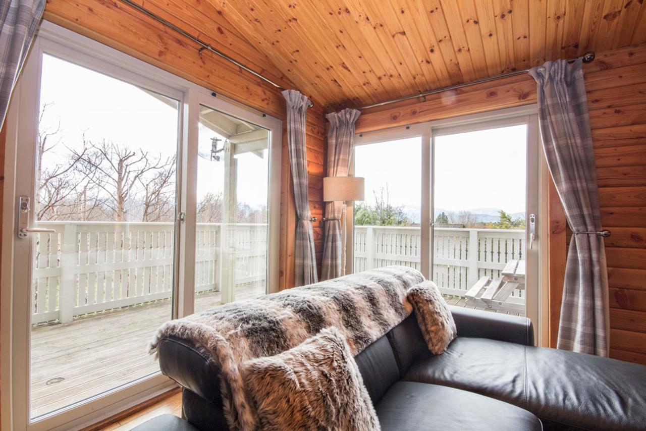 Aviemore Lodges Екстериор снимка